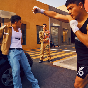 米塔瑟瑟的脚丫子图片
